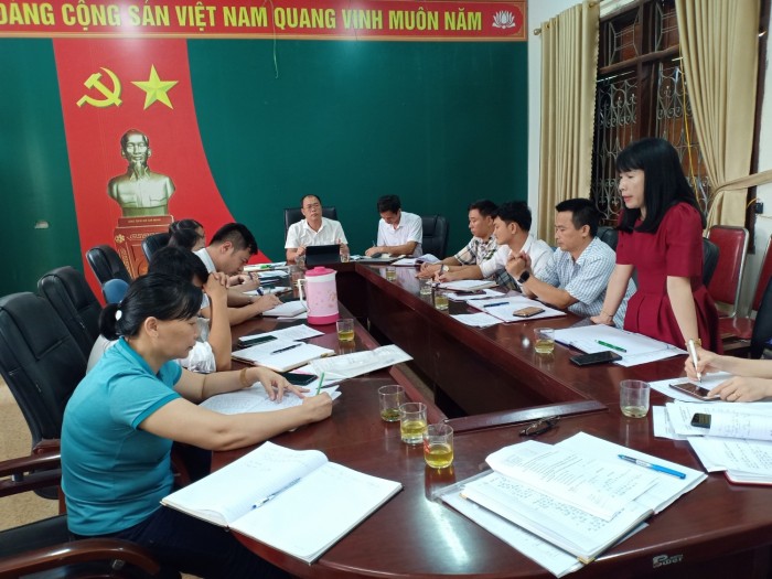 Đảng ủy Quỳnh Lộc: Làm việc với các trường học chuẩn bị cho năm học mới