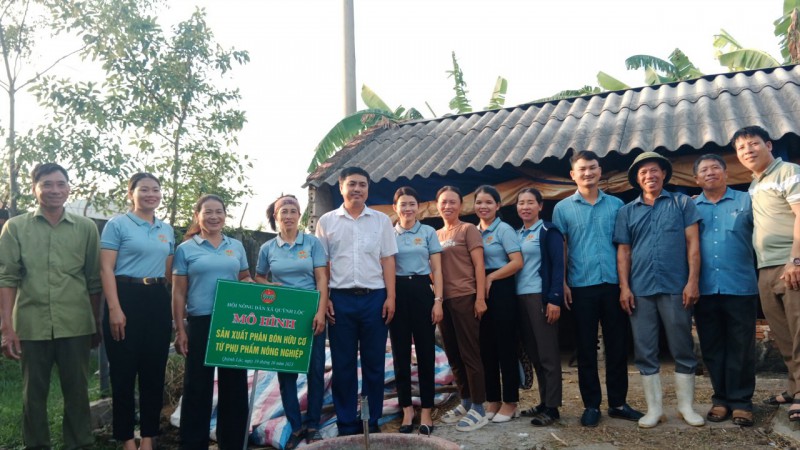 Hội Nông dân xã Quỳnh Lộc: Ra mắt Mô hình “Sản xuất phân bón hữu cơ từ phụ phẩm nông nghiệp”