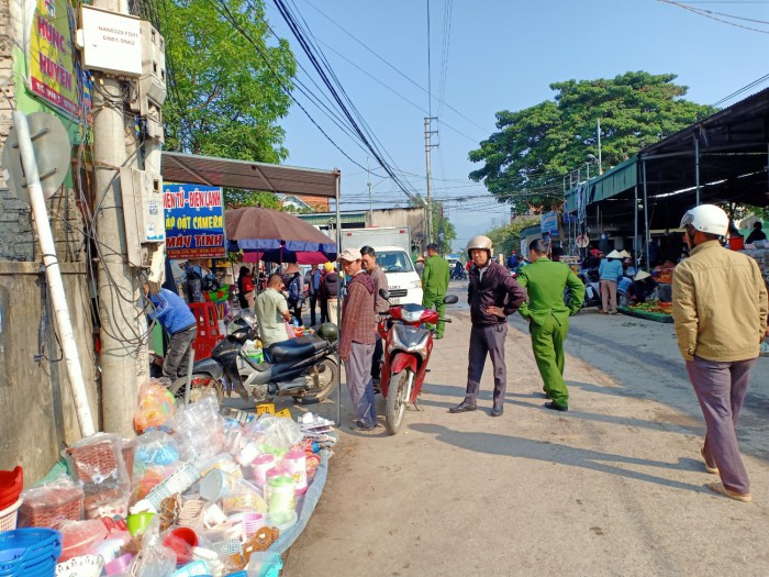 Quỳnh Lộc: Ra quân giải tỏa hành lang an toàn giao thông, chỉnh trang nông thôn trước tết Quý Mão (2023)