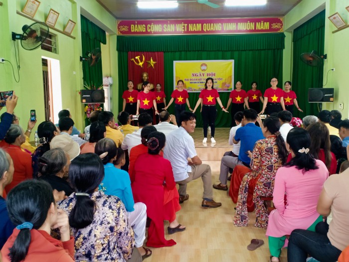 Quỳnh Lộc: Tổ chức Ngày hội Đại đoàn kết toàn dân tộc tại Khu dân cư Thôn 6