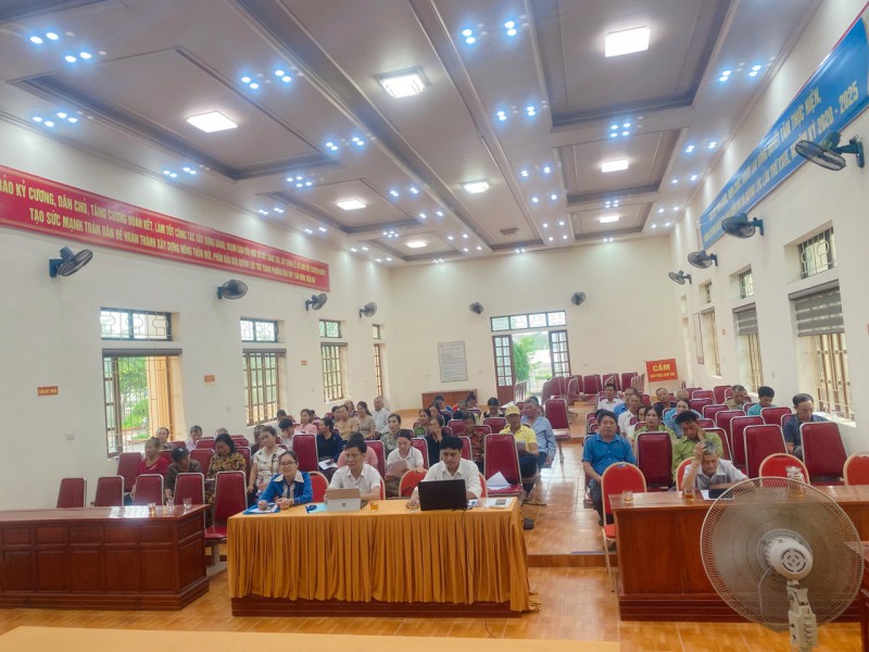 Hội Nông dân xã Quỳnh Lộc: Phối hợp tổ chức tập huấn kỹ thuật chăn nuôi gia súc, gia cầm và biện pháp phòng trừ dịch bệnh cho đàn gia súc, gia cầm