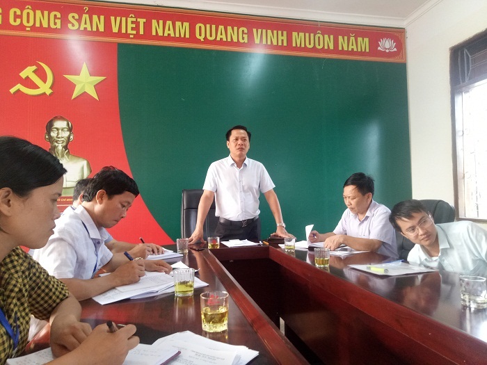 Đông chí: Vũ Tuấn Dũng - TUV - PCT UBND thị xã chủ trì hội nghị