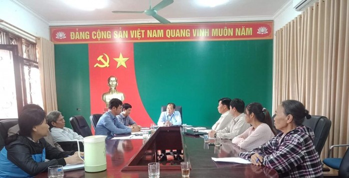 Đảng ủy Quỳnh Lộc:  Họp Ban Thường vụ nghe và cho ý kiến công tác nhân sự chi ủy chi bộ