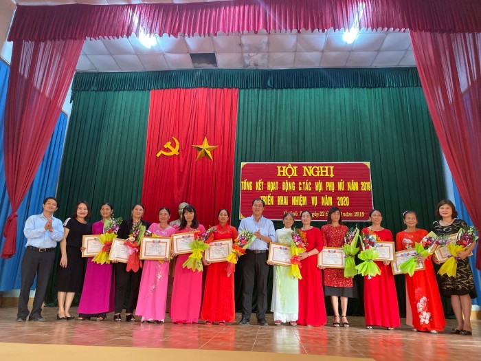 Hội LHPN Quỳnh Lộc: Tổ chức tổng kết công tác hội năm 2019 và triển khai nhiệm vụ năm 2020