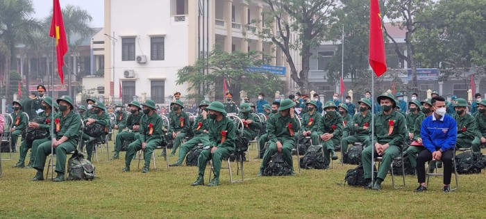 Công dân xã Quỳnh Lộc hãy tích cực đăng ký, chấp hành tốt việc kiểm tra, khám sức khỏe và nhập ngũ thực hiện nghĩa vụ quân sự